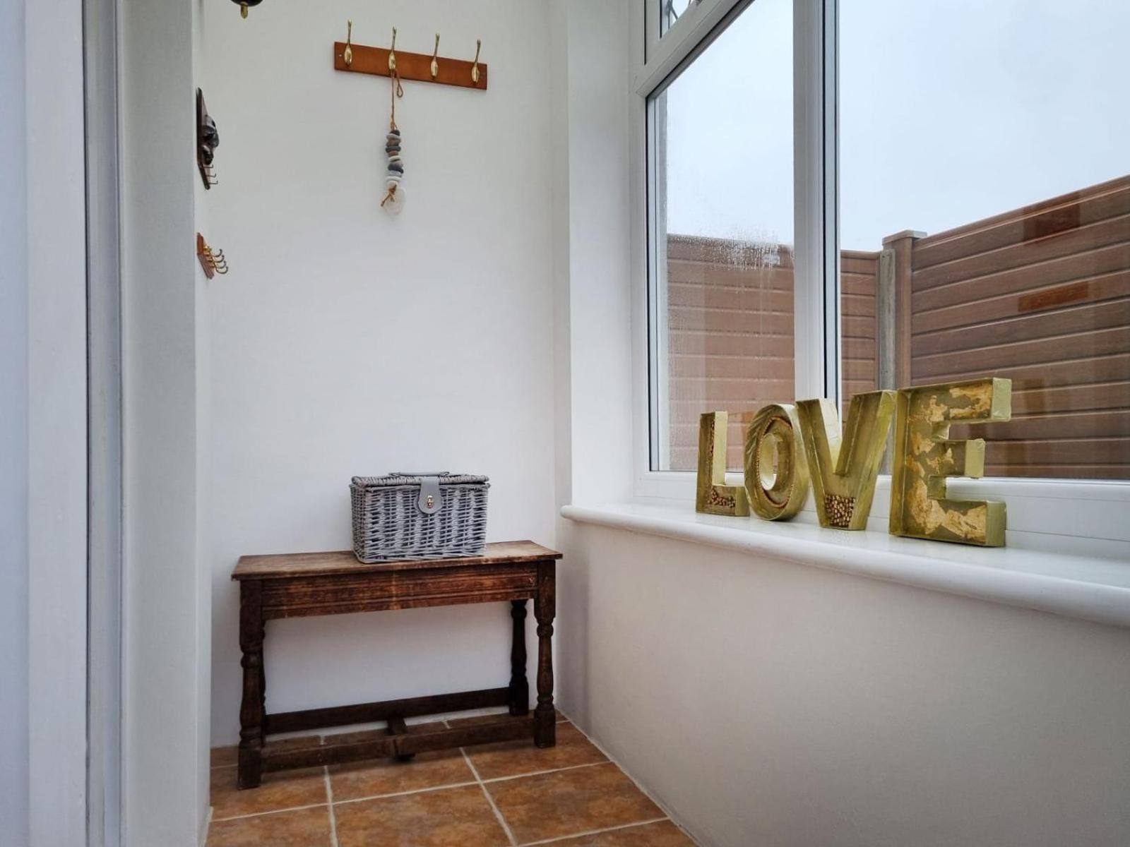 Sunny Queens Park Home - Garden & Private Parking Brighton Екстер'єр фото