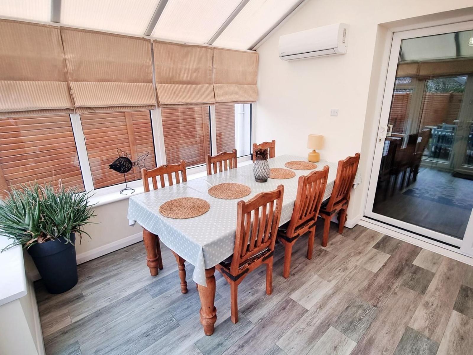 Sunny Queens Park Home - Garden & Private Parking Brighton Екстер'єр фото